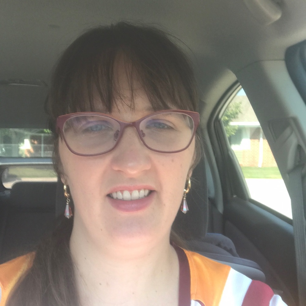 Meet your Posher, Amanda